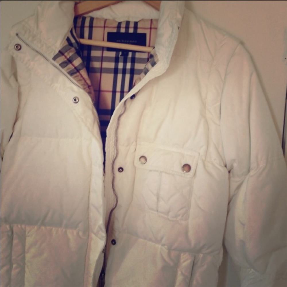 White Burberry convertible puffer coat/vest w/fur